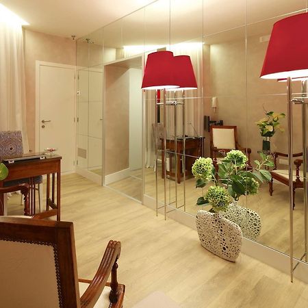 Tullia And Prisca Relais Guest House Roma Exterior foto